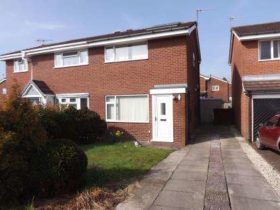 2 bedroom Semi-Detached for sale